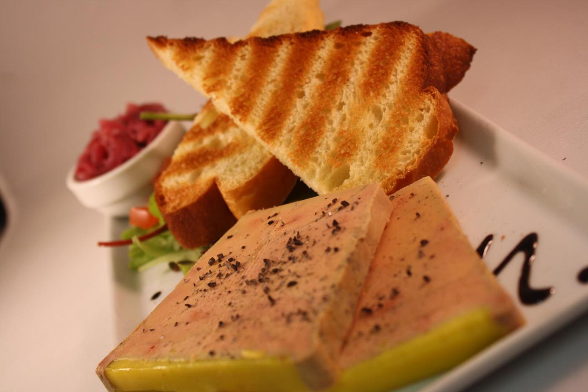 Domaine De Bellevue, The Originals Relais Otel Neufmoutiers-en-Brie Dış mekan fotoğraf